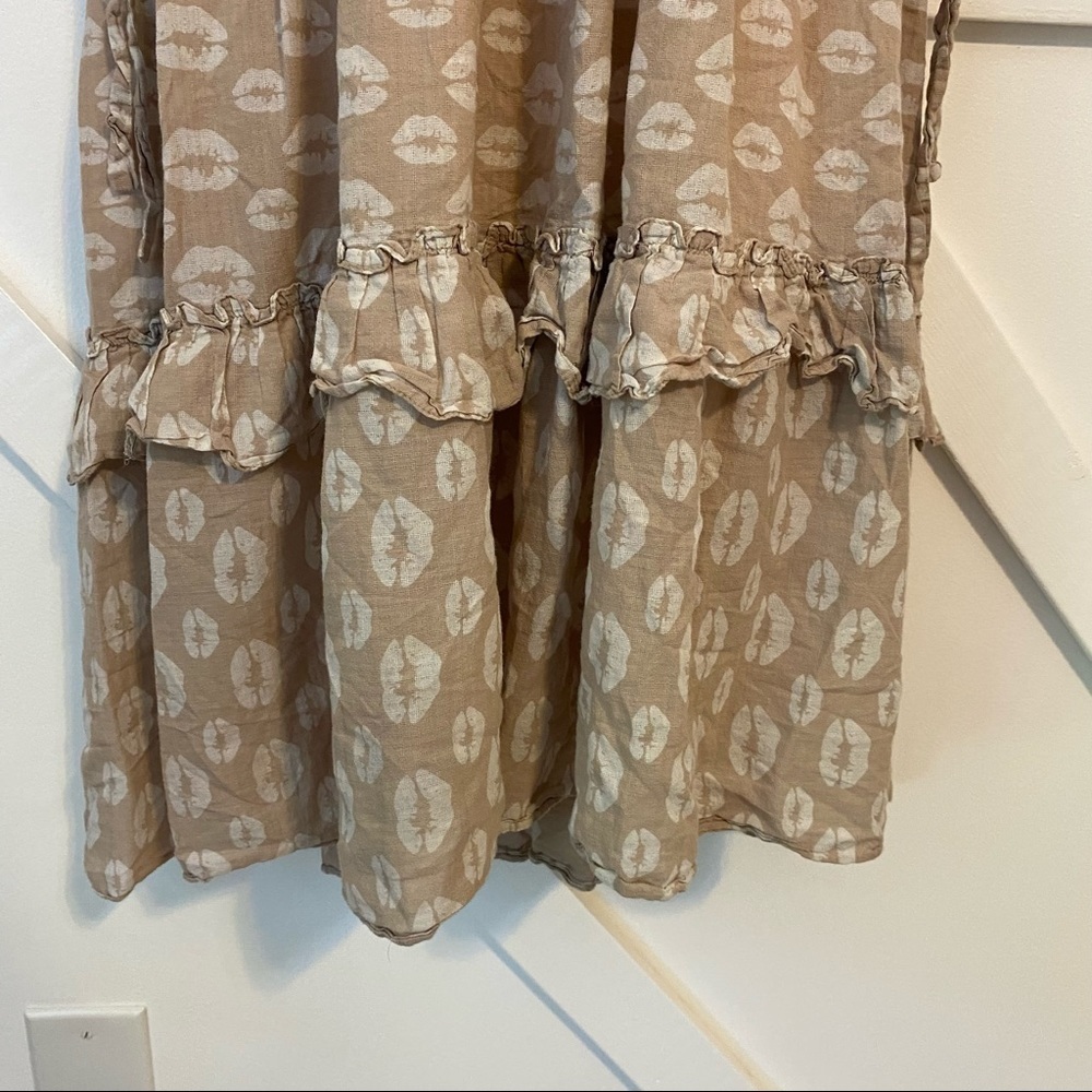 Hofmann Copenhagen Berenice Ruffle Frilled Tiered Long Sleeve Lip Print Dress 4 - Picture 7 of 12